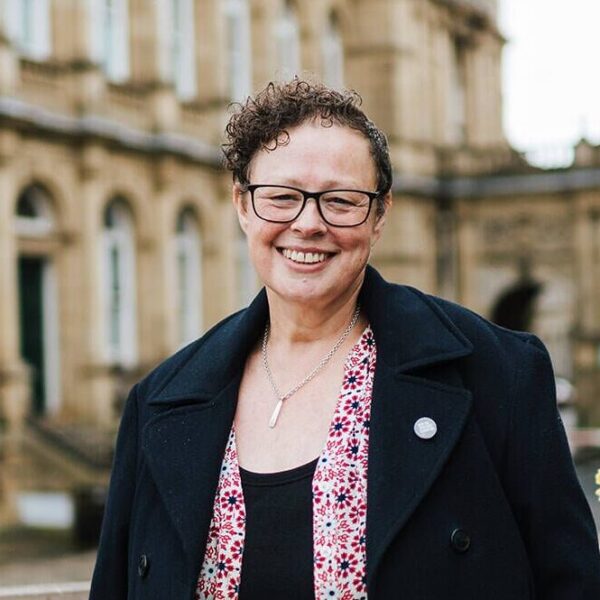 Portrait of Cllr Sarah Courtney